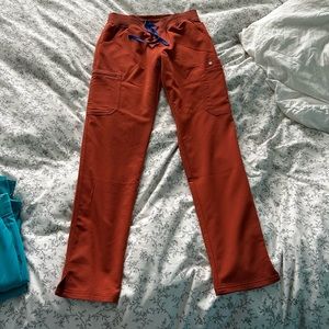 Figs skinny scrub high waisted pants in burnt orange color 🧡